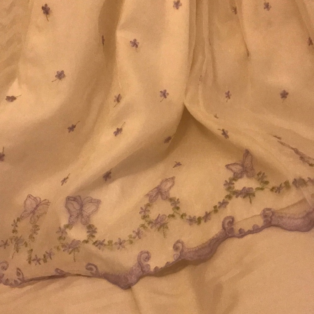 Dress - Picture 3 of 4